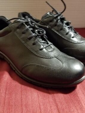 Black Leather Lace-Up Casual Comfort Shoes Women's ECCO size 7.5
